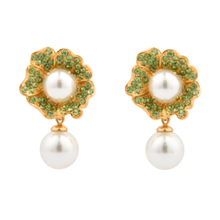 Load image into Gallery viewer, Dansran Pearl Earrings
